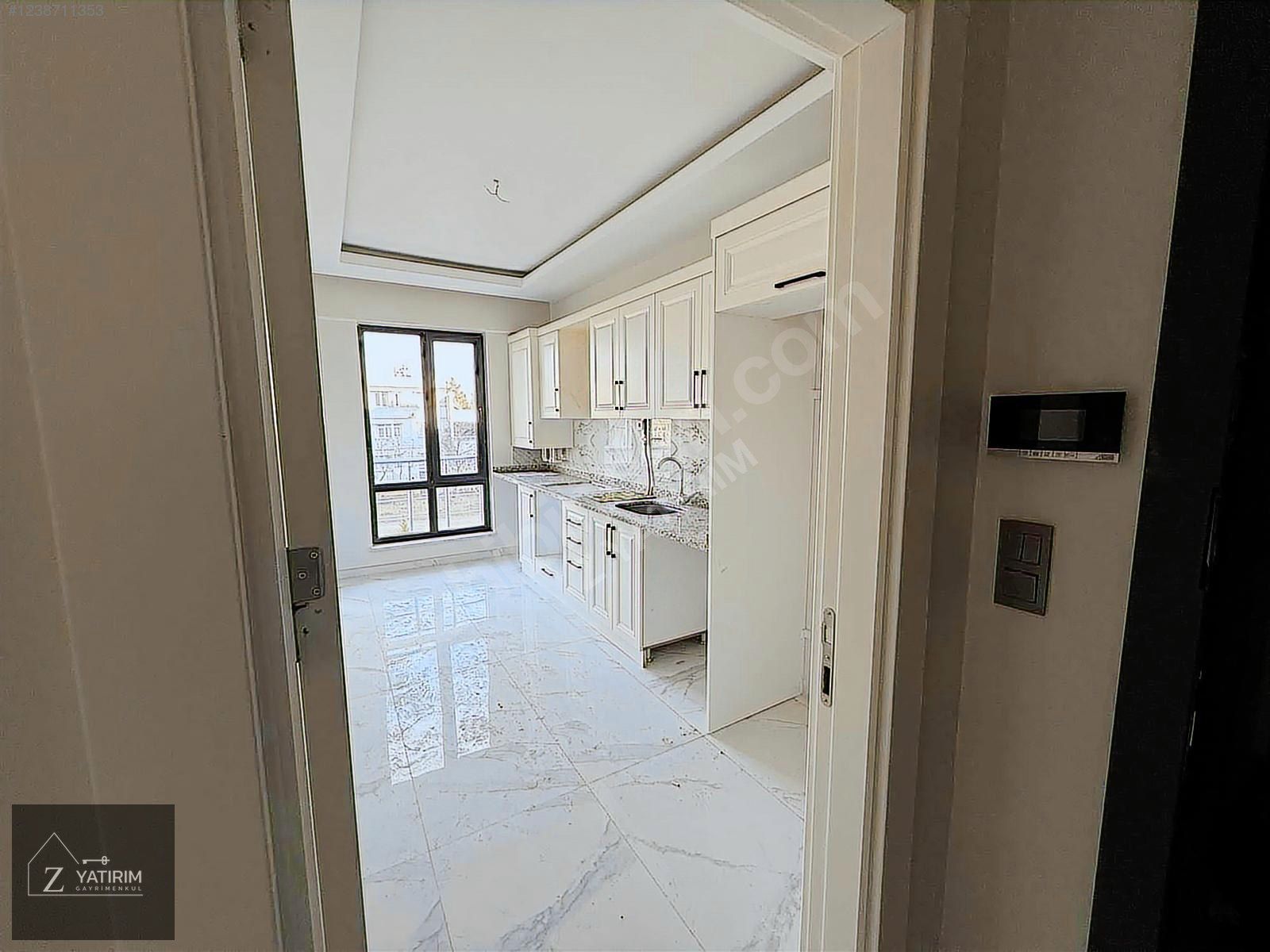 Z YATIRIM'DAN METRO MARKET CİVARI LÜKS DAİRE