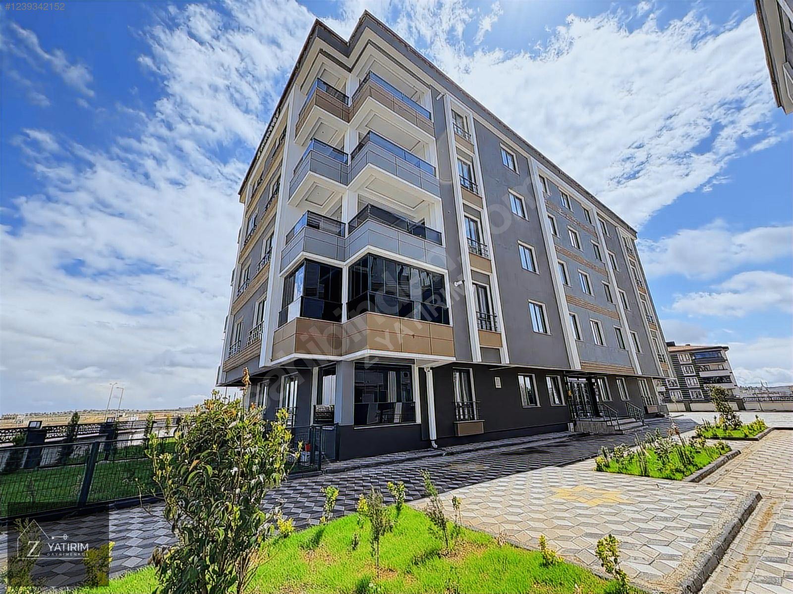 Z YATIRIM'DAN SEMTİN EN LÜKS PROJESİNDE SATILIK LÜKS DAİRE